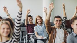 Slovenčina je zložitá aj pre slovenské osobnosti