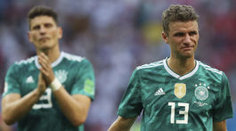 Uspokojenie, tetovania i Čína. Čo môže za najväčšie fiasko Nemcov za 80 rokov?