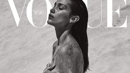 Moderná sexbomba a kráľovná mól?! Bella hore bez pózovala pre Vogue