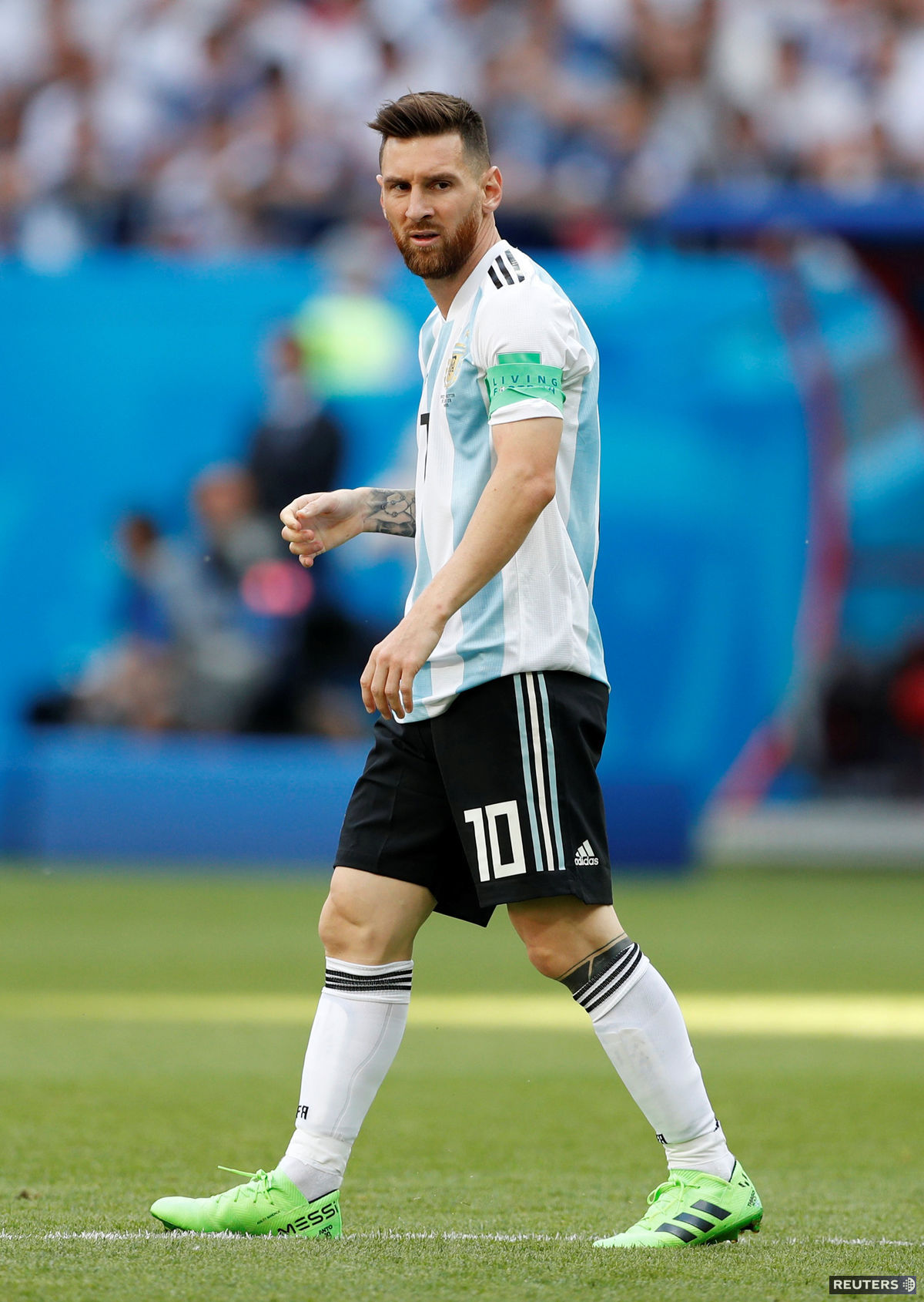 Sklamaný Lionel Messi.