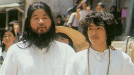 Popravili exvodcu sekty zodpovednej za útok sarínom v Tokiu s 13 obeťami