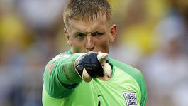Zbraňou Anglicka je brankár, jeho dlhoročná slabina. Ani Pickfordovi neverili