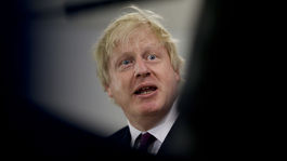 Johnson požiadal o pozastavenie činnosti parlamentu, kráľovná to schválila