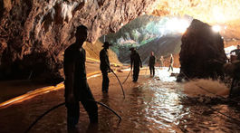 thajsko, záchrana, jaskyňa