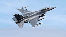 Stíhačka F-16