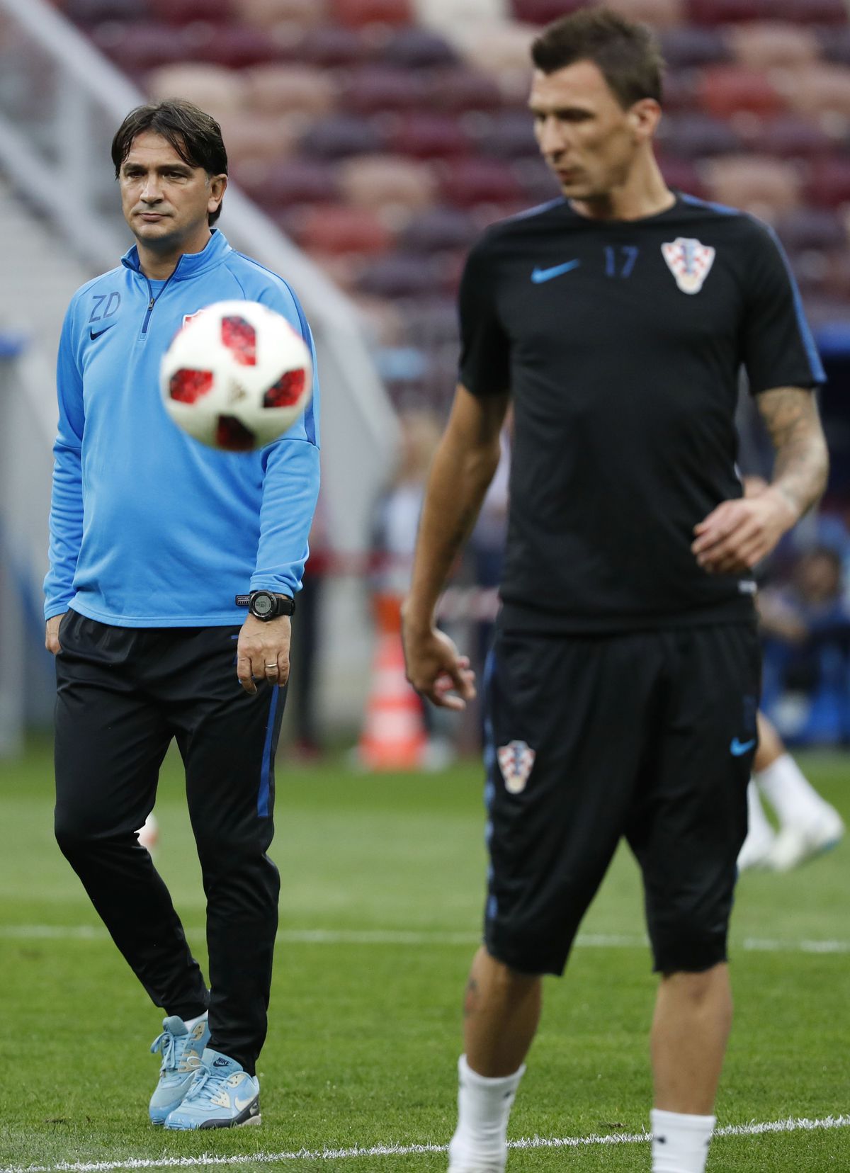 Tréner Zlatko Dalič a Mario Mandžukič pred...