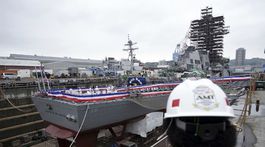 Meno vplyvného senátora McCaina pridali do názvu raketového torpédoborca