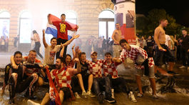 SOCCER-WORLDCUP-CRO-ENG/FANS