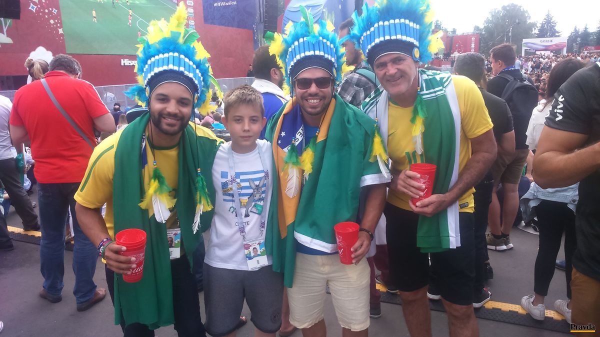 Brazílski fanúšikovia v moskovskej fanzóne.