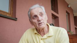 Neľahká doba nás núti žiť skromne, vraví volejbalový bard Vladimír Hančík