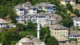 albansko