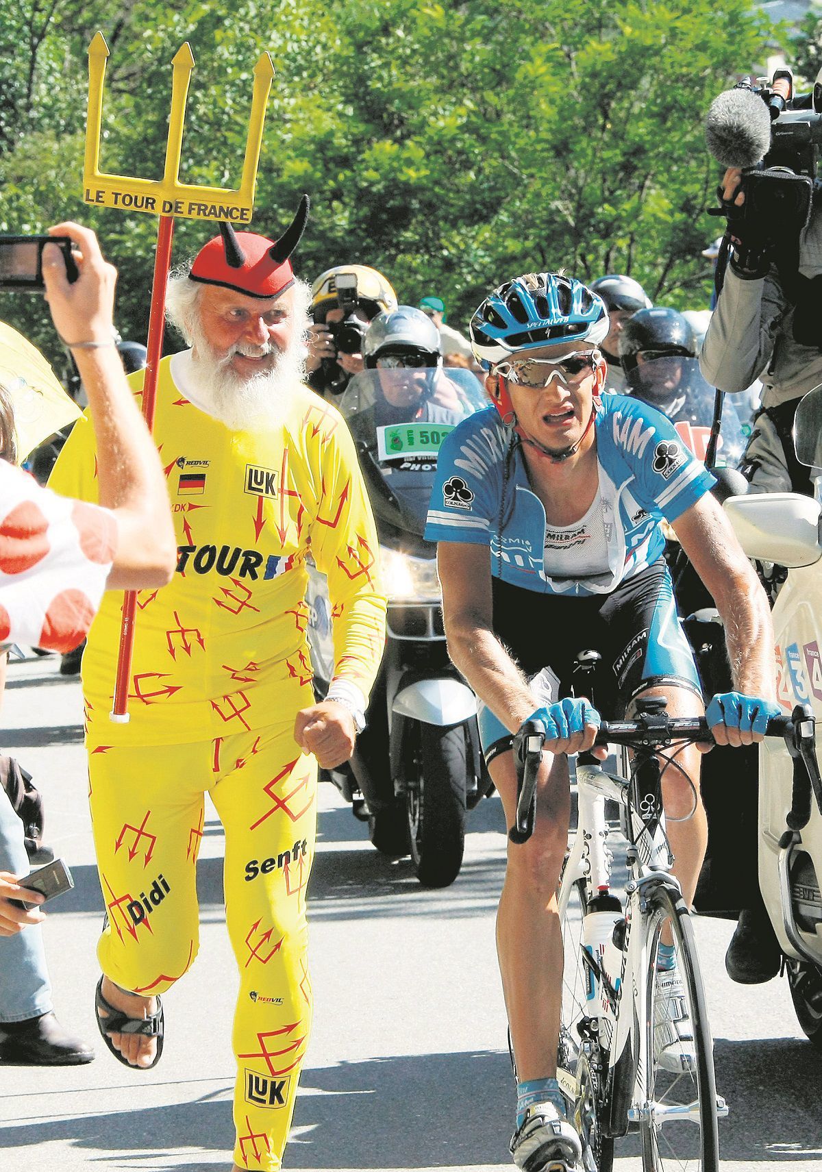 Peter Velits v stúpaní na Col de la Croix de...