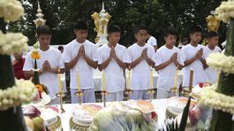 Zachránení chlapci z jaskyne sa stanú budhistickými novicmi