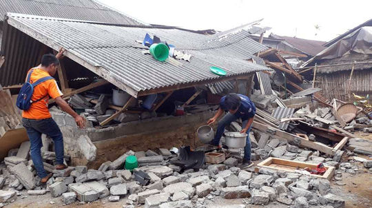 Indonézsky ostrov Lombok postihlo ďalšie zemetrasenie, hrozí cunami