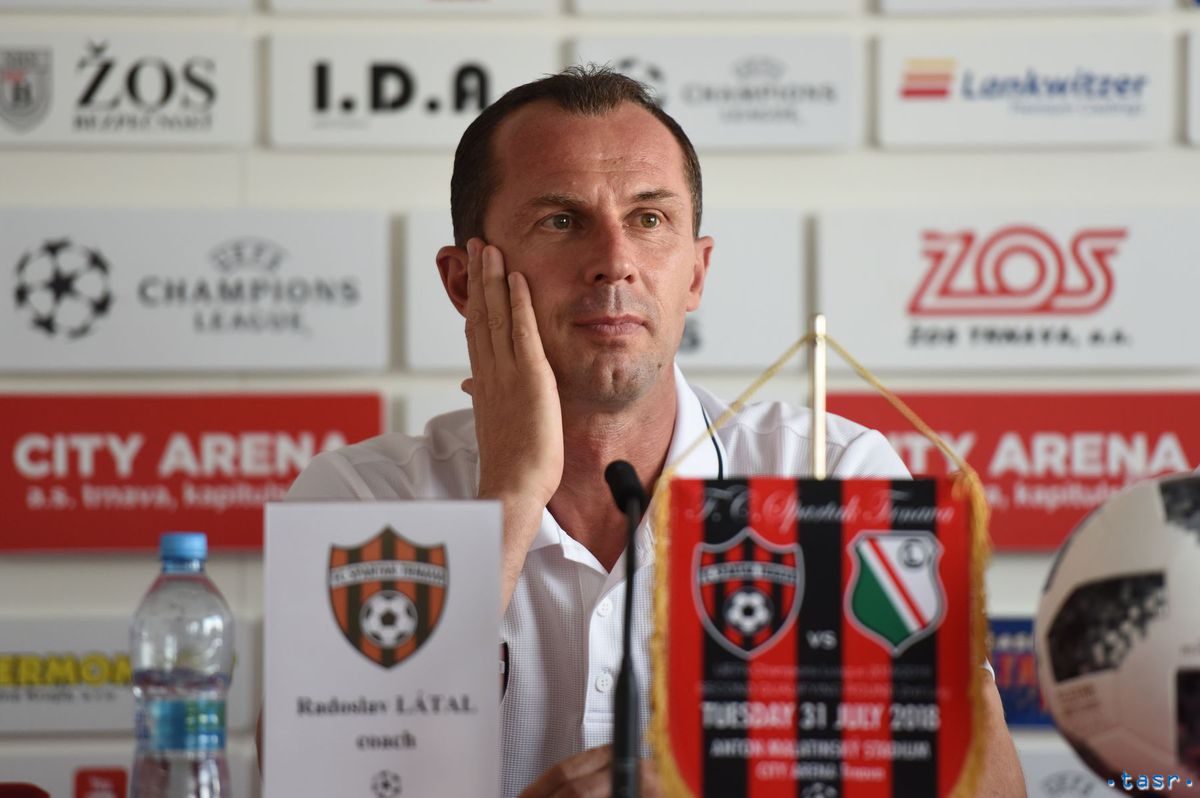 Radoslav Látal na tlačovej konferencii pred...