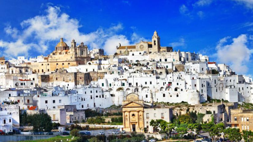 Panoráma mestečka Ostuni. Názov vraj v preklade...