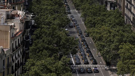 Taxikári v niekoľkých španielskych mestách pripravujú protesty