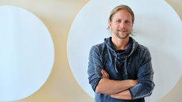 Sme s tebou, odkazujú viacerí umelci Tomášovi Klusovi 