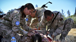 Platy vojakov by sa mali zvýšiť v priemere o 30 percent