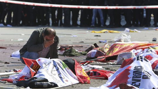 Deviati členovia IS dostali za útok v Ankare 101 doživotí