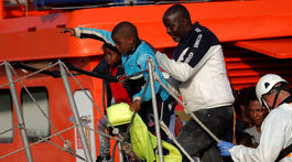 Španieli zachránili počas víkendu takmer 400 migrantov