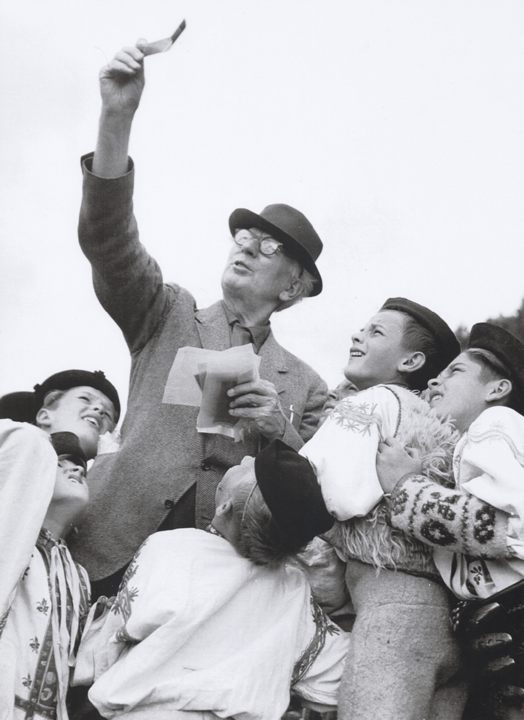 Ester Plicková, Karol Plicka v Heľpe. 1961.