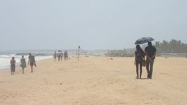 Na obľúbenej pláži v Thajsku vybuchli dve bomby