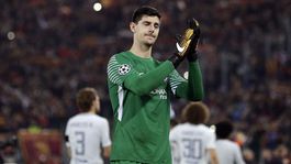 Chelsea potvrdila odchod Courtoisa do Realu Madrid. Nahradí Navasa