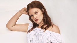 7 tipov na šaty pre dámy s plnšími tvarmi! Sľubujeme, takto zažiarite!