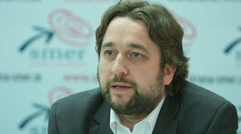 Pročko škrtil, Blaha nadával? Parlament sa zmenil na arénu