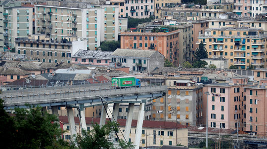 Taliani skontrolujú mosty, viadukty i verejné budovy. Rím sľubuje obrovské investície