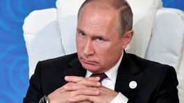 Putin telefonoval so Zelenským, hovorili o vojne na východe Ukrajiny