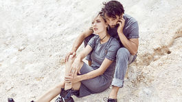 Poláková vydáva nový album a z partnera Lišku je nový chlap. Spoznáte ho?!