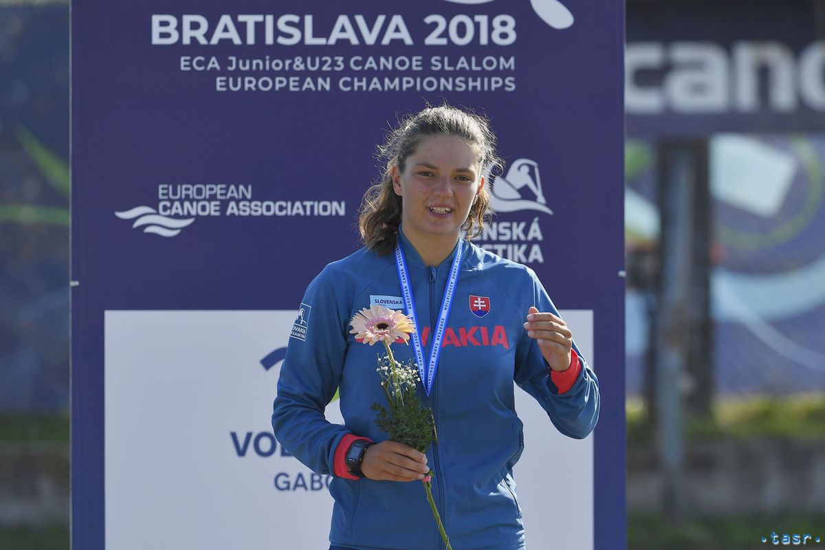 Vodná slalomárka Monika Škáchová so zlatou...