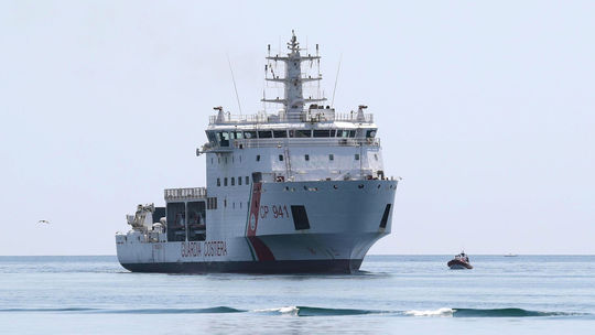 Taliansko povolilo vylodenie rodín z lode Sea-Watch 3 na Lampeduse