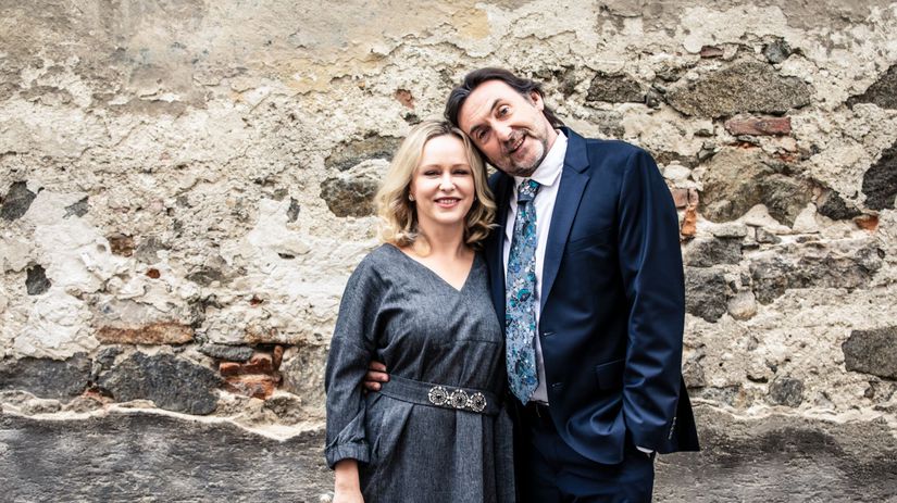 Michaela Čobejová a Ady Hajdu v seriáli Som mama. 