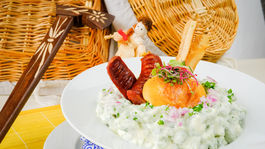 Slováci milujú bryndzu. Ako si na nej pochutnať v letnom čase grilovania?