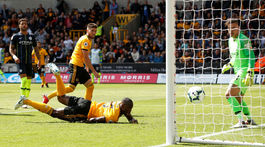 Nečakané zakopnutie City, Arsenal má po obrate v derby prvé body