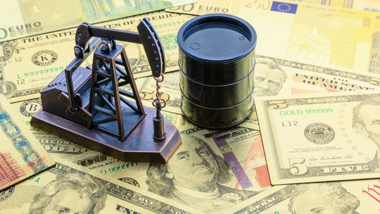 Americké sankcie uvalené na Irán zdražujú ropu