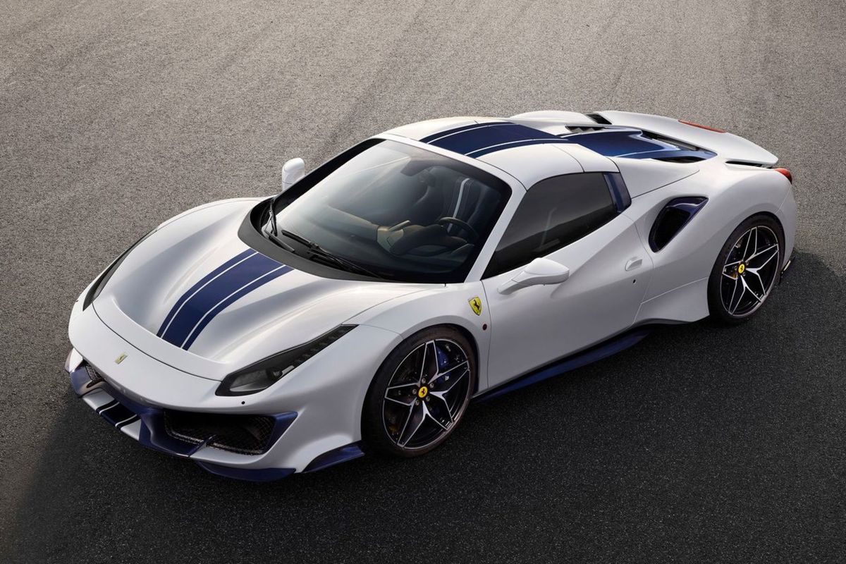 Prekrásne Ferrari 488 Pista Spider debutovalo v...