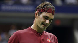 Federer povolil Nišiokovi osem gemov, v 1. kole v New Yorku má bilanciu 18-0