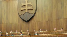 Parlament prelomil veto prezidenta Kisku k odposluchom