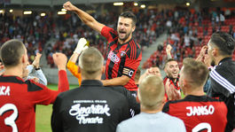 Internú tipovačku vyhral Bakoš. Nepotrebuje to, smeje sa Grendel