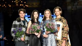 Víťazi modelingovej súťaže Schwarzkopf Elite Model Look 2018 - zľava: Martin Burian (20), Jasmína Simová (14), Marie Sýkorová (15) a Jakub Janírek (18).