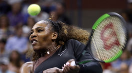 Ako inak. Serena nedala šancu Venus a po sedemnásty raz je v osemfinále