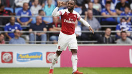 Arsenal tesne zvíťazil v Cardiffe. Raduje sa aj Mourinho