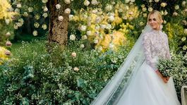Blogerka a módna podnikateľka Chiara Ferragni vo svadobnej róbe Dior. 