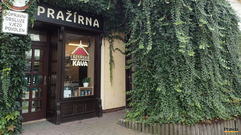 Pražiareň kávy v centre moravských Luhačovíc...