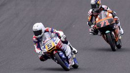 Stlačenie súperovej brzdy trpko oľutoval. Fenati dva dni po amoku ukončil kariéru