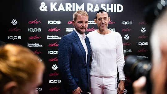 Moderátor Libor Bouček (vľavo) a svetoznámy...